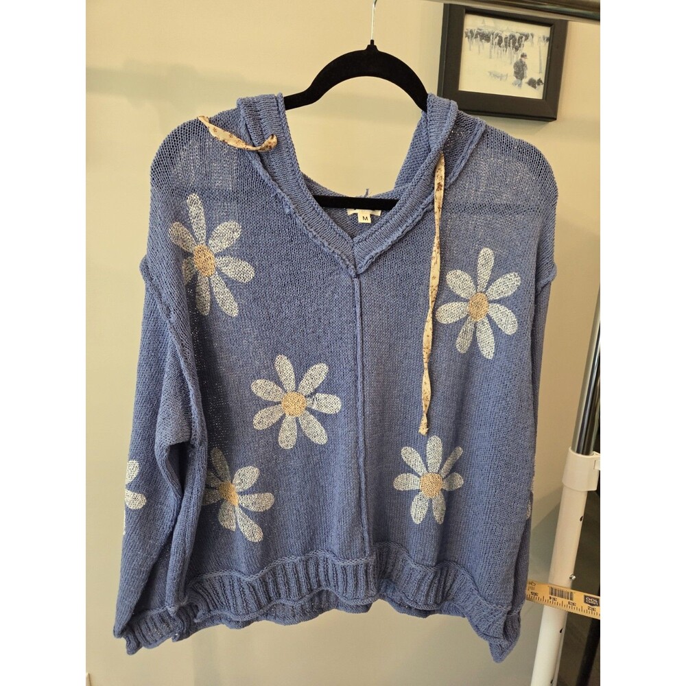 POL Blue Daisy Boho Hippie Floral Stitched Knit Oversized Sweater Size M 28 ptp